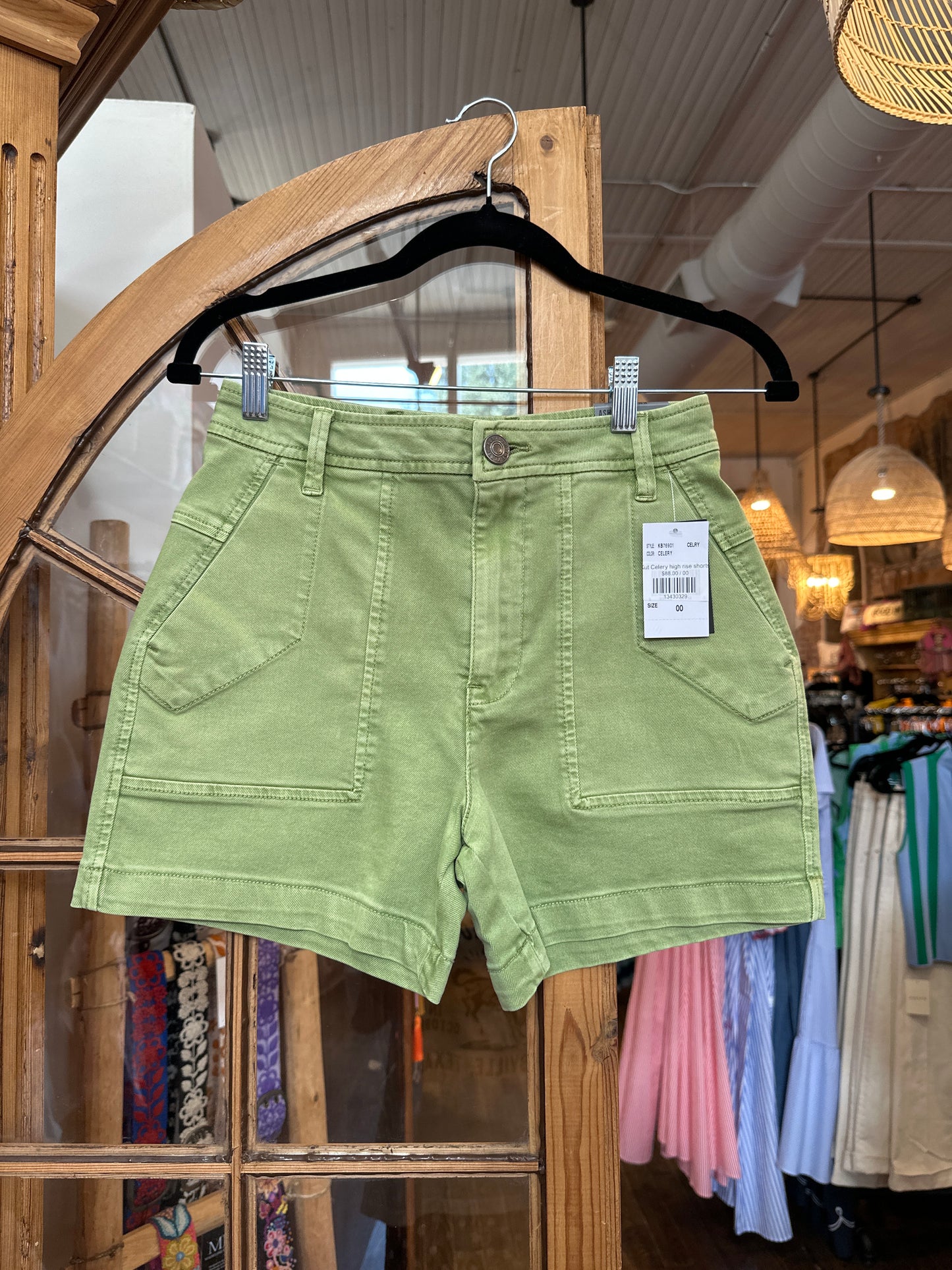 Kut Celery high rise shorts