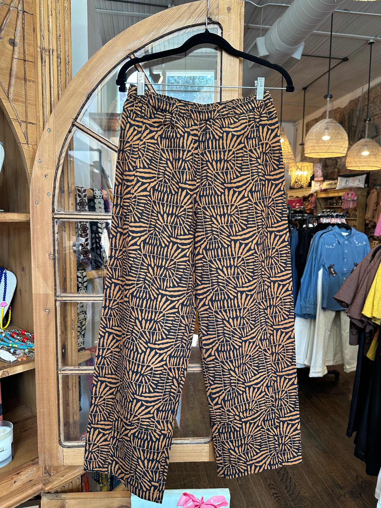 Ivy Jane Barrel Pants- Black