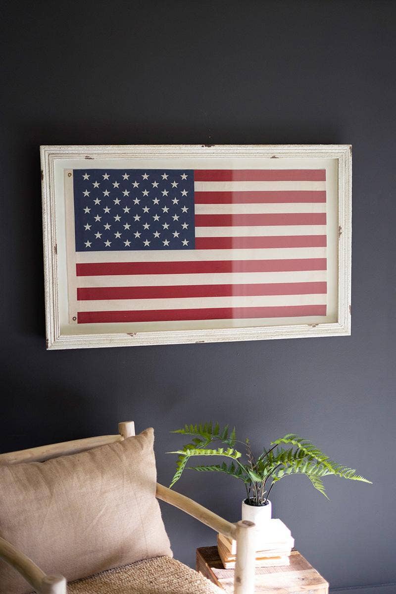 Kalalou - LARGE FRAMED AMERICAN FLAG UNDER GLASS