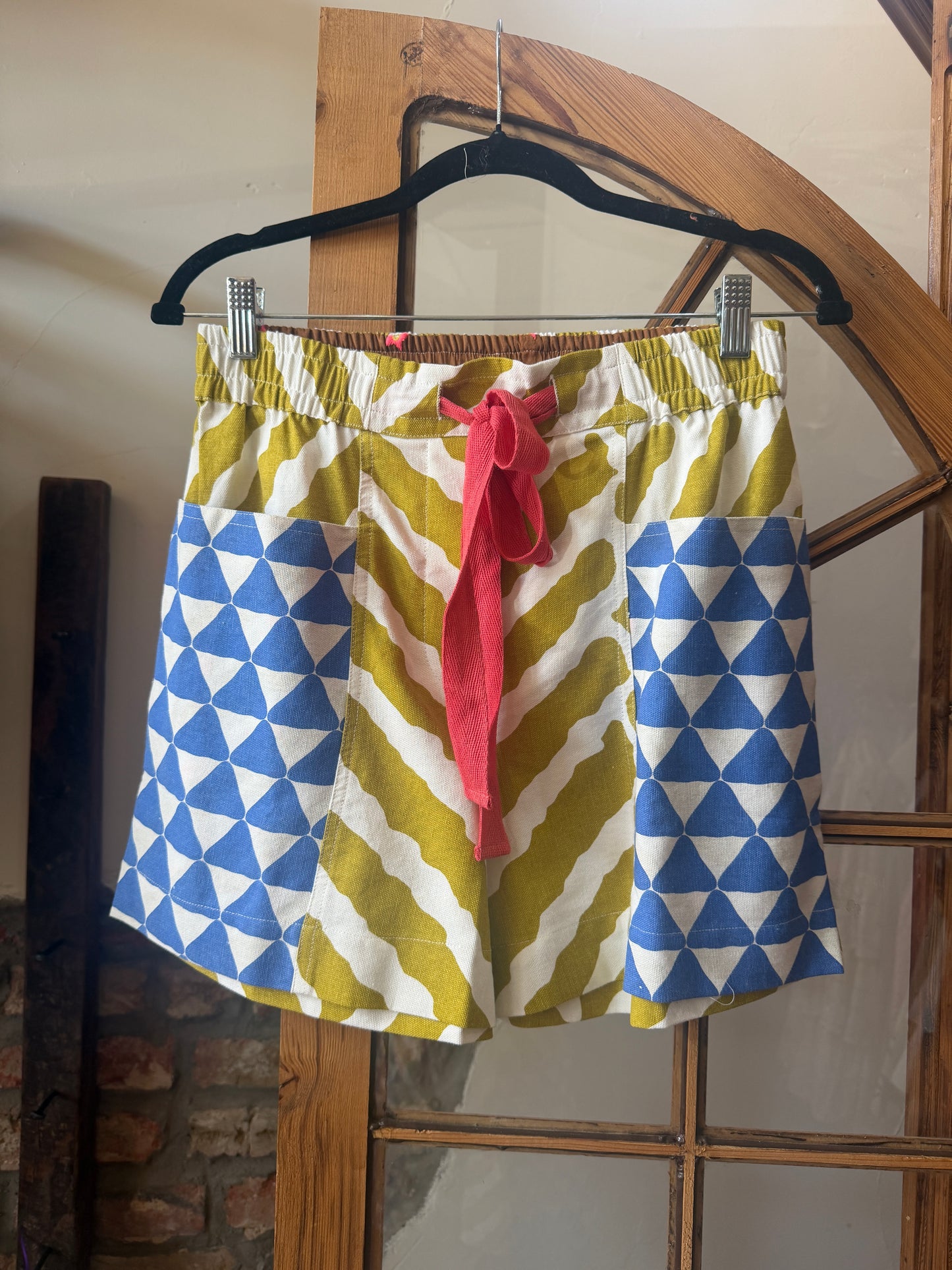 Ivy Jane Patch Print Short