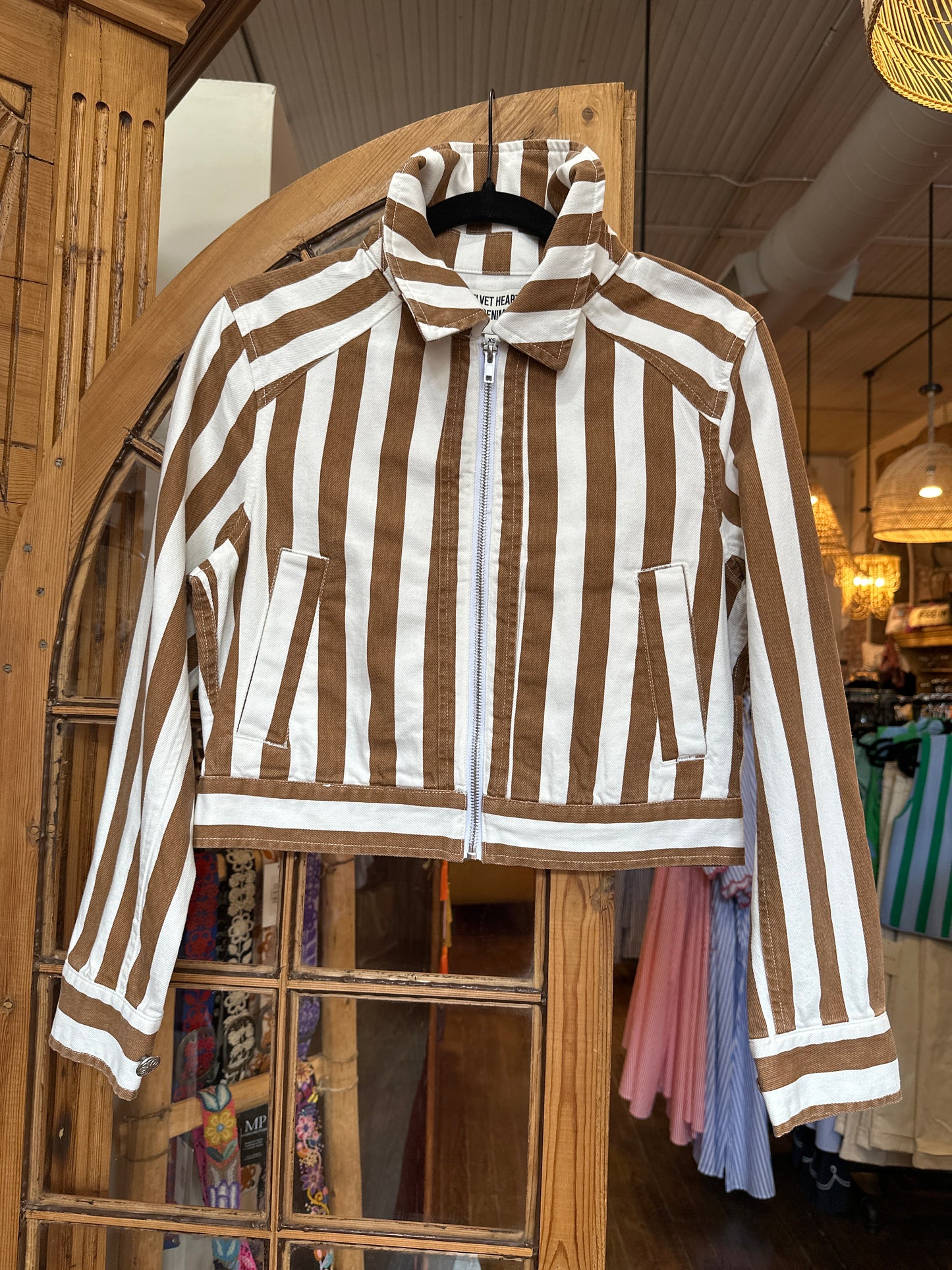 Happy long sleeve cropped jacket