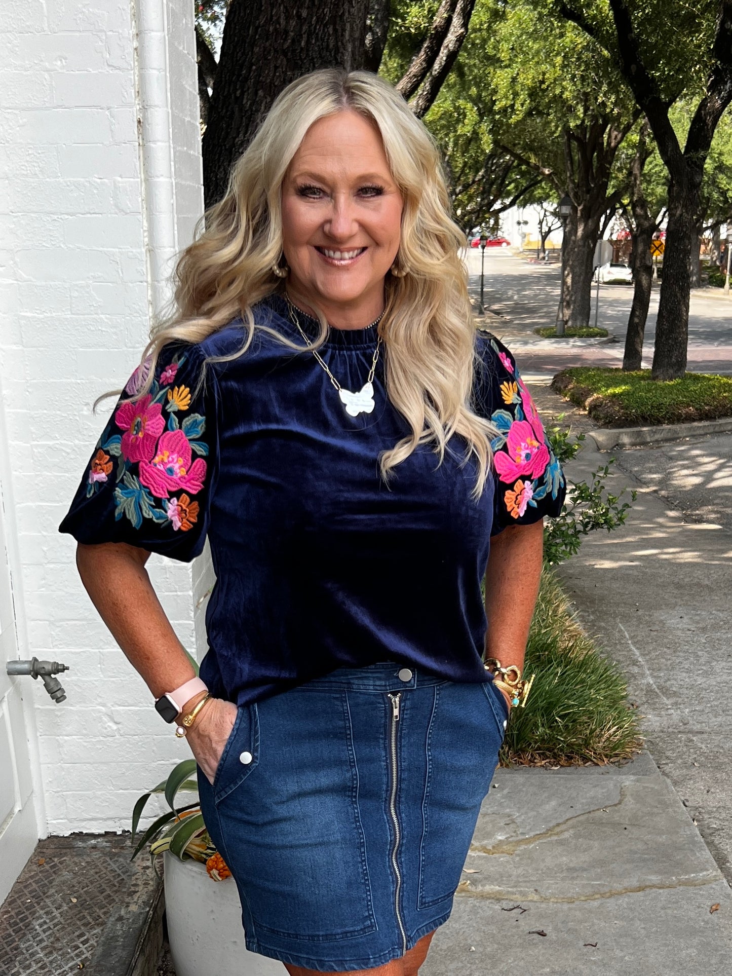 The "Christie" velvet Top