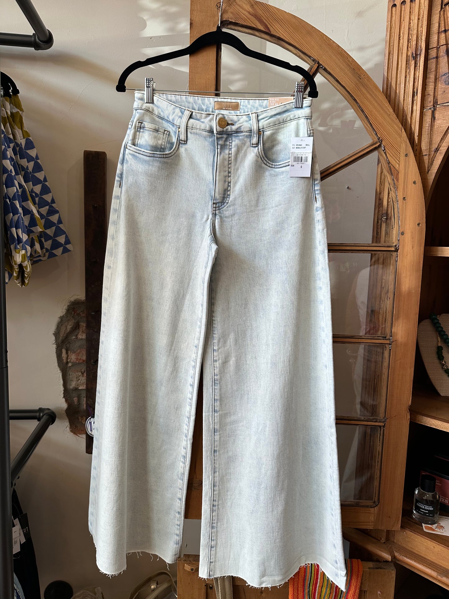 Kut From the Kloth Sensual high rise wide leg jean