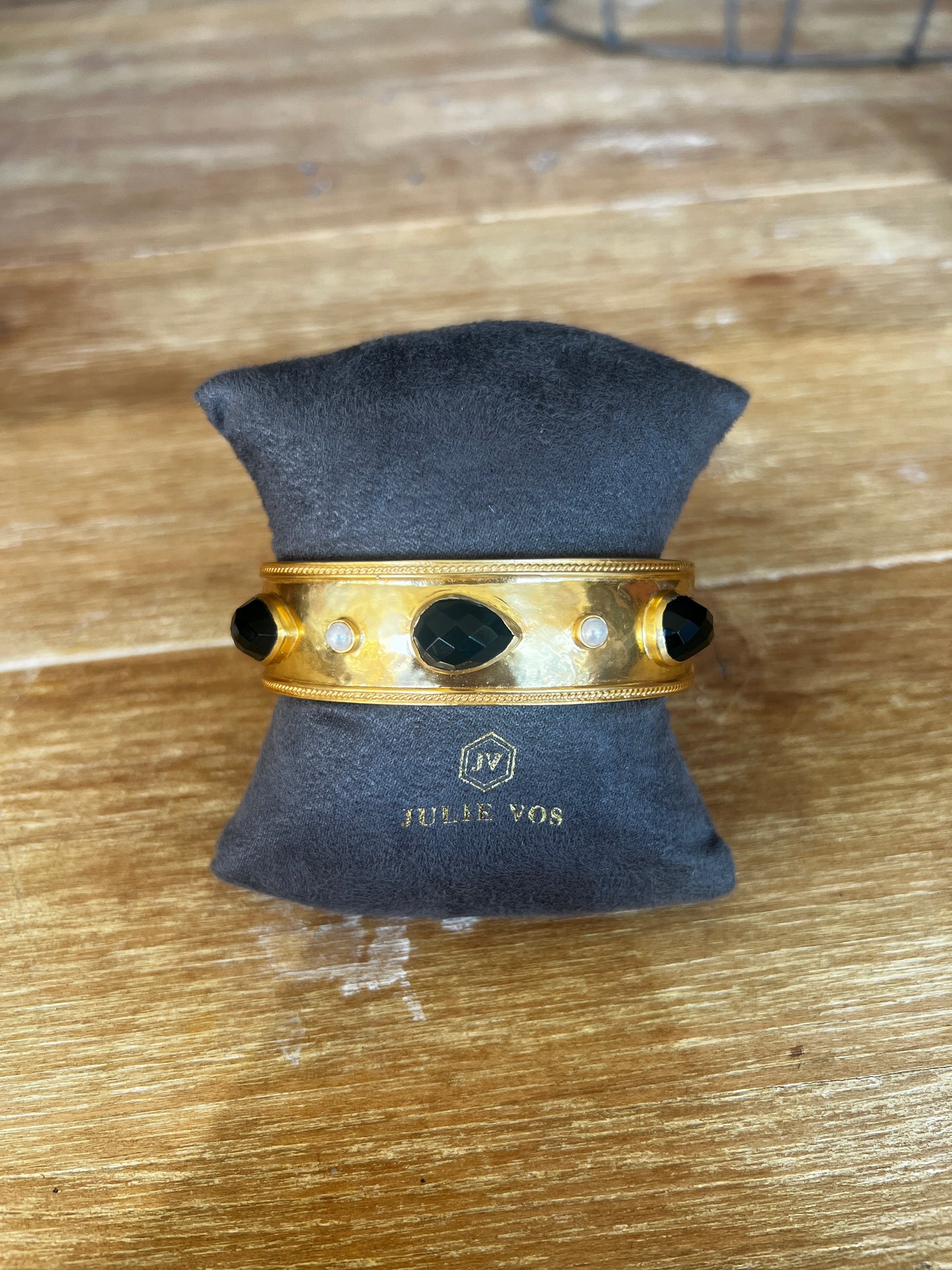 Julie Vos Cannes Statement Hinge Bangle- Obsidian