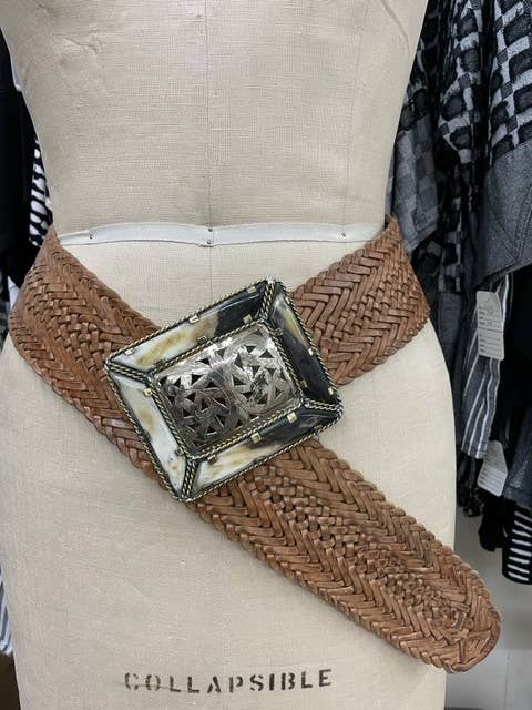 Woven belt with Steel and stone Buckle