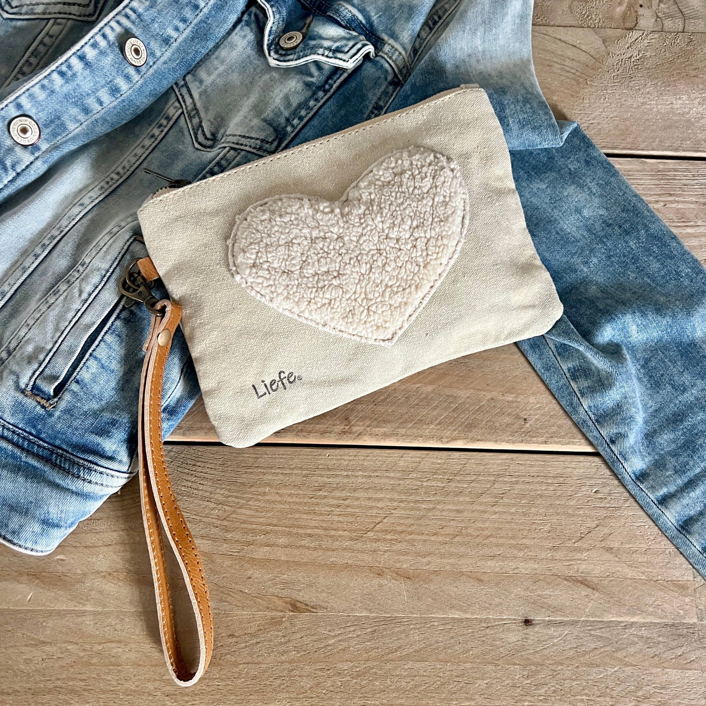 Teddy Heart Clutch