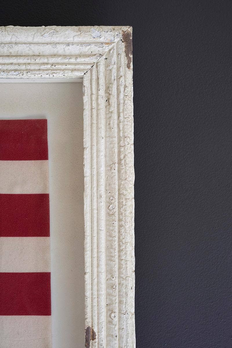 Kalalou - LARGE FRAMED AMERICAN FLAG UNDER GLASS