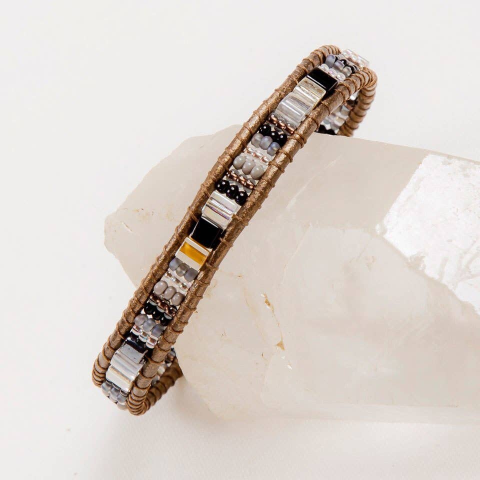 Handmade Bracelet Miyuke Bead and Leather