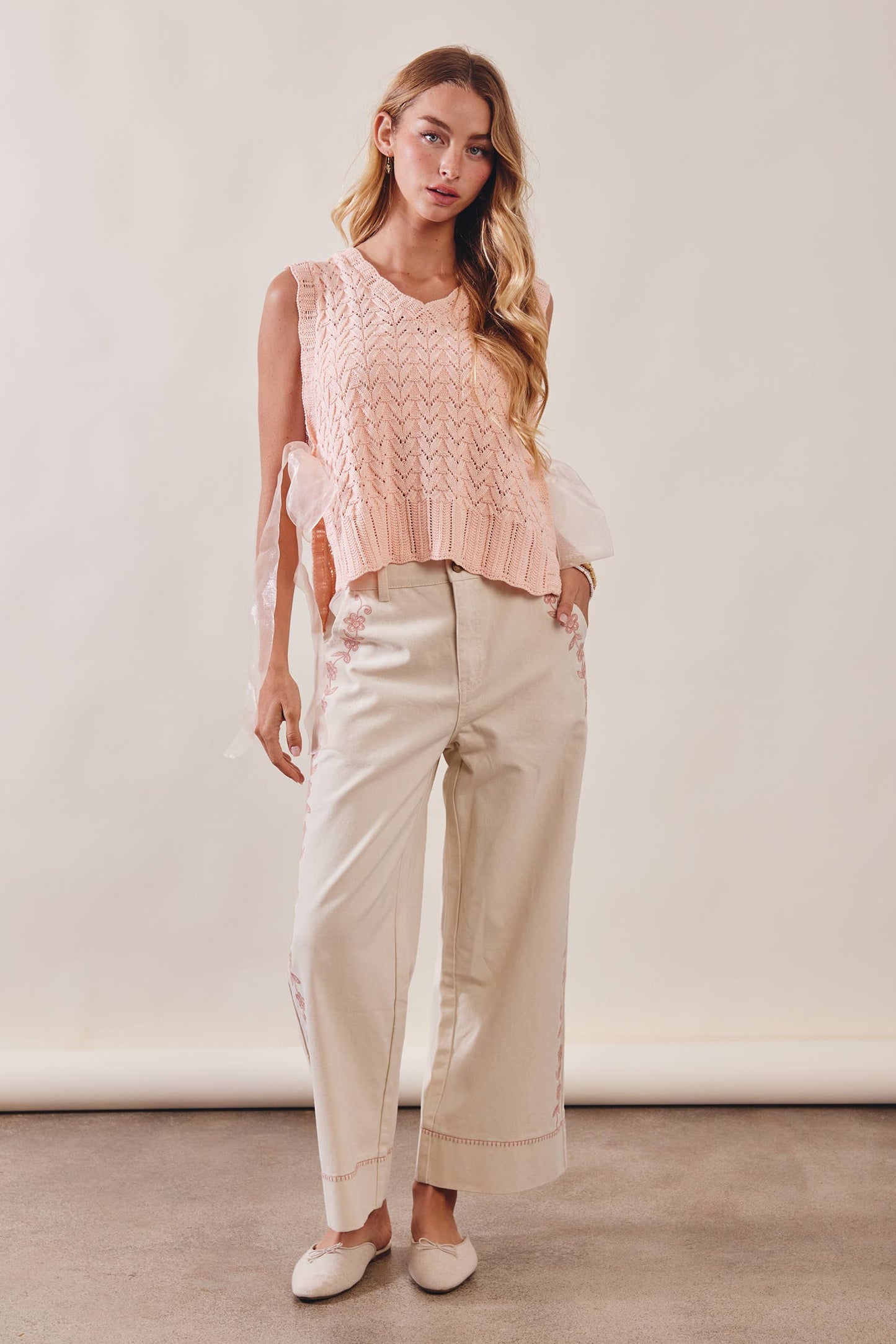 Floral Embroidered Cropped Wide-Leg Pants