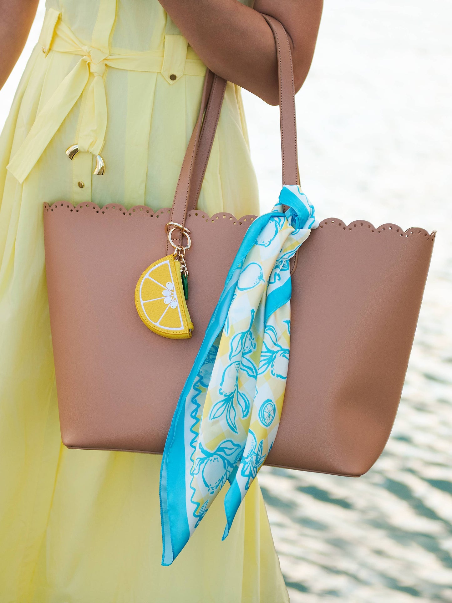 Lemon scarf yellow