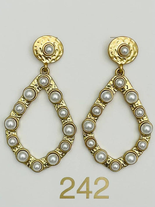 Teardrop Pearl Hoop
