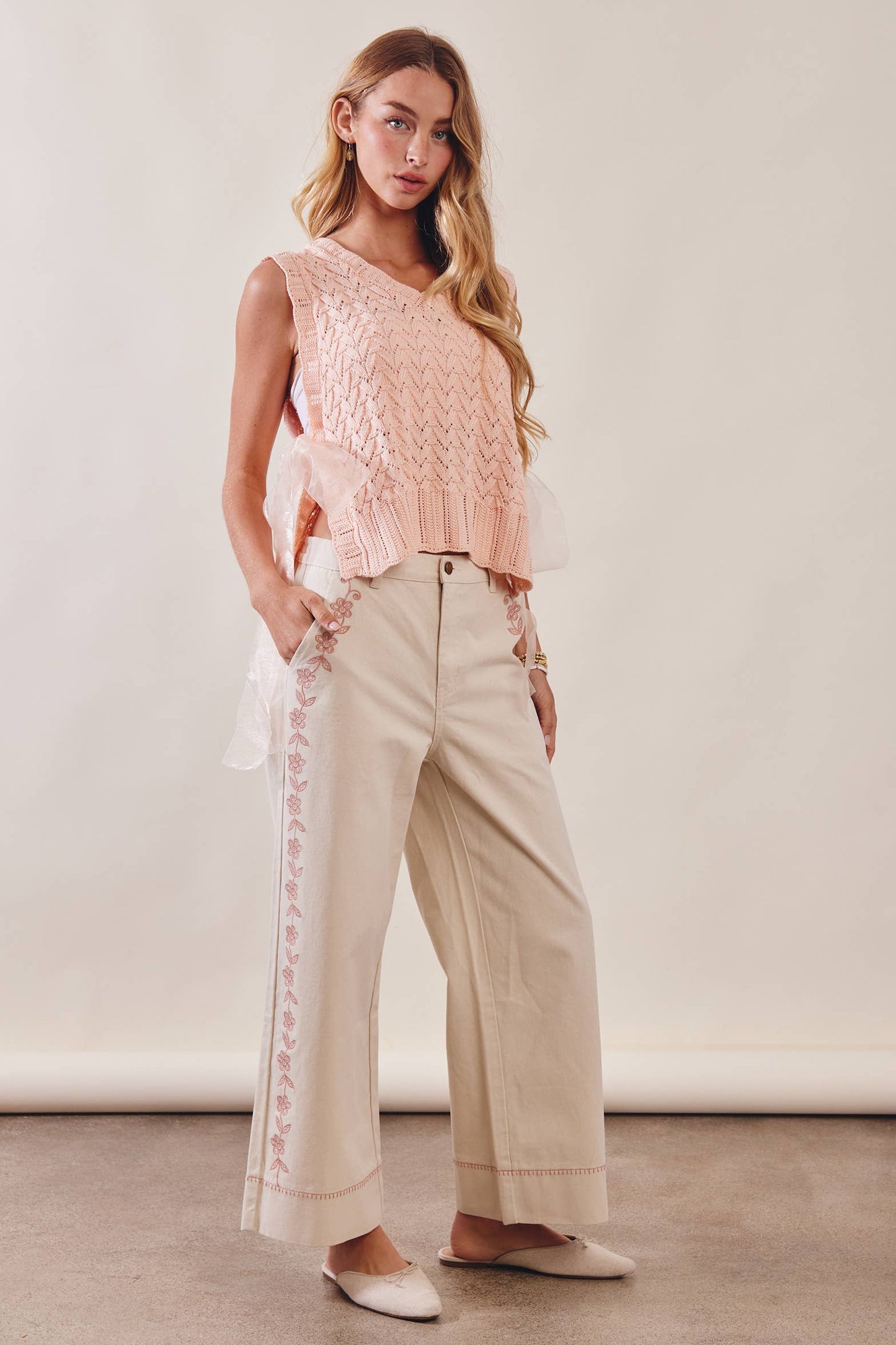 Floral Embroidered Cropped Wide-Leg Pants