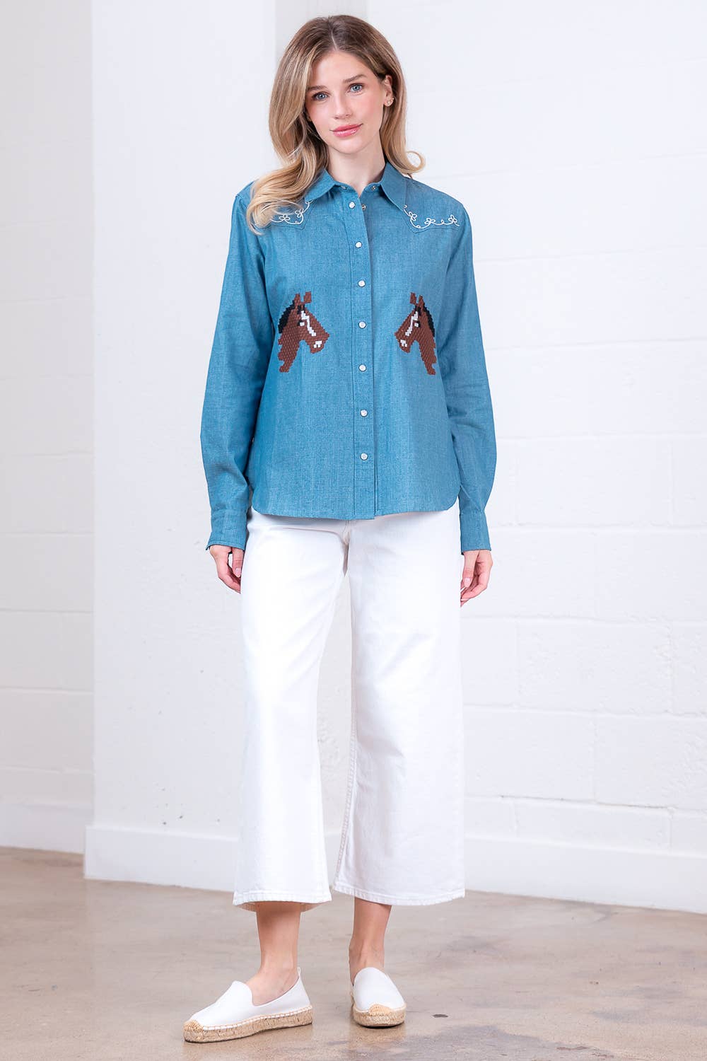 Taelynn LONG SLV BUTTON DOWN DENIM EMBROIDERY SHIRT