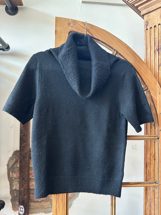 best Basic Sweater- Black