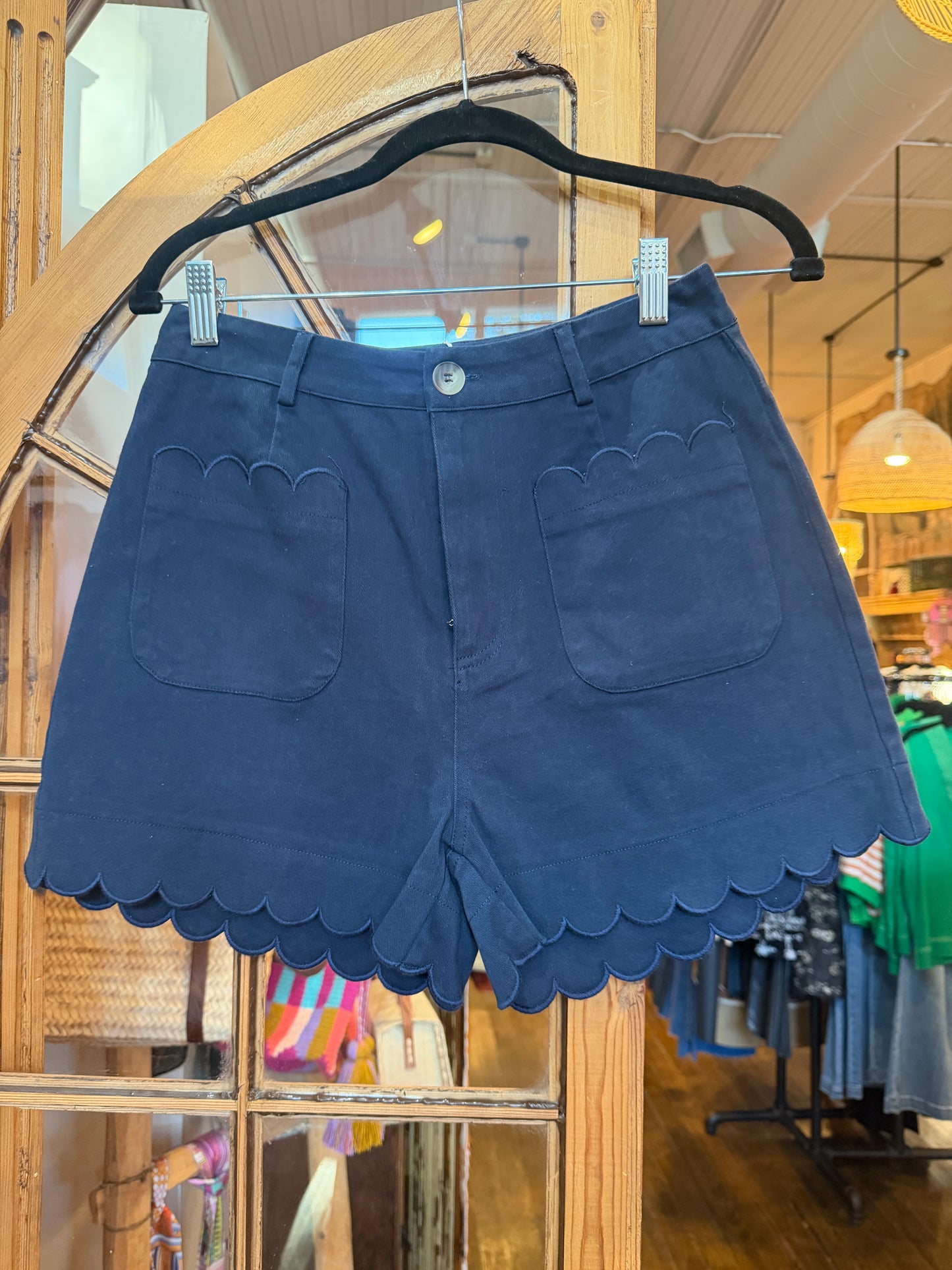 Scalloped Short navy