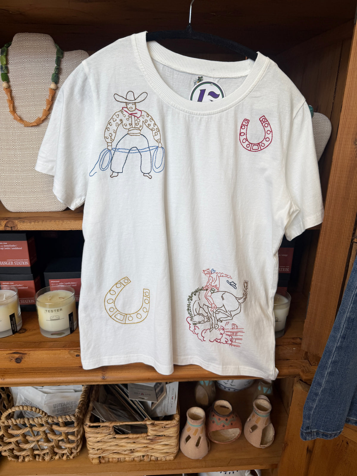 ROPING COWBOY EMBROIDERY TEE