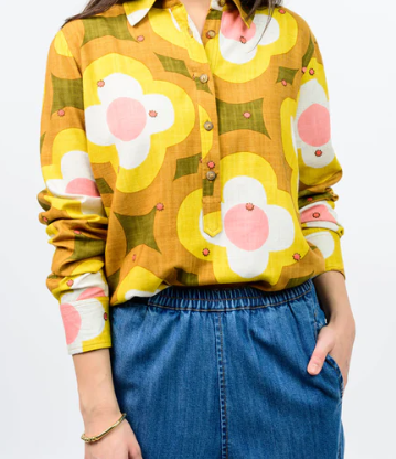 Daisy Embroidery Popover Shirt