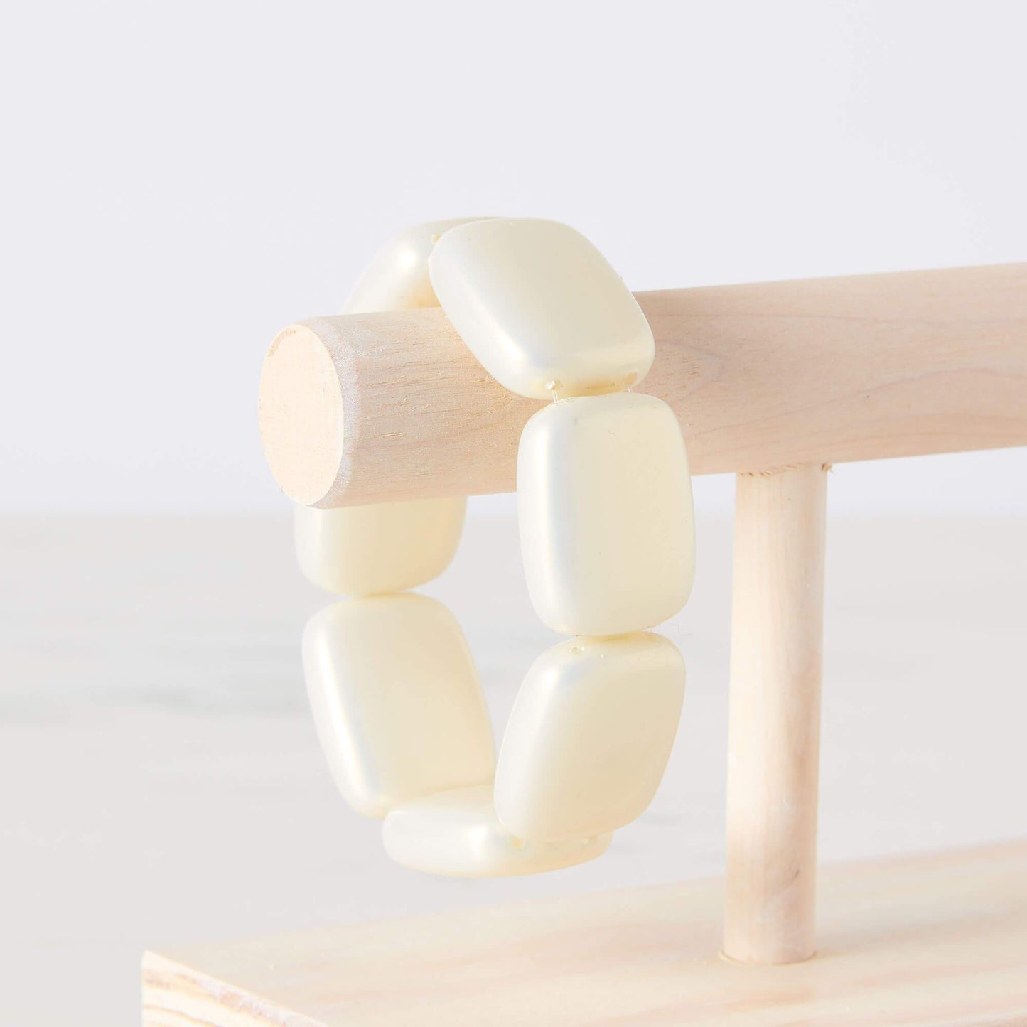Hot Girls Pearls-Freezable Cooling Jewelry - White Chicklet Cooling Bracelet