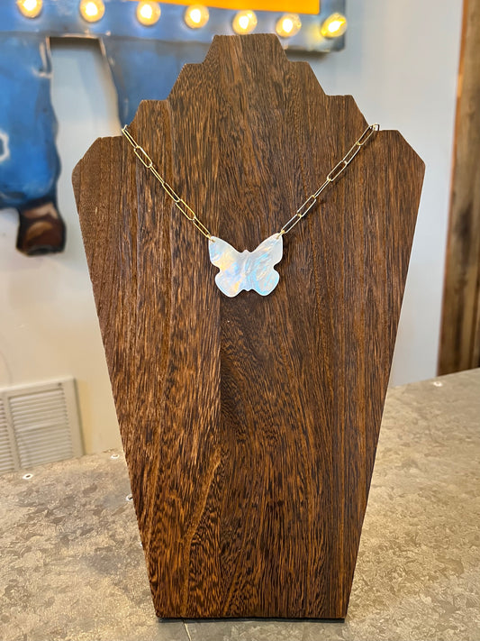 Flutterby Necklace- Mother of Pearl