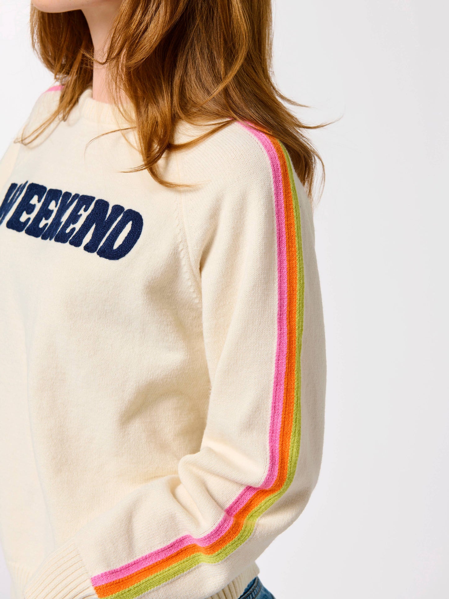 "WEEKEND" SWEATER