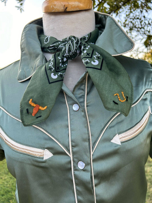 Pradera - Purveyors of the West - Embroidered Round Up Bandana