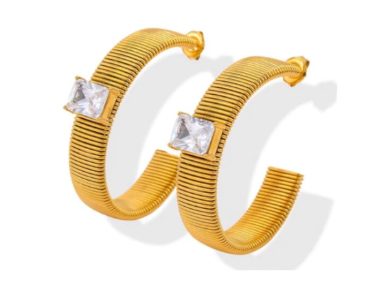 Singular Crystal Cobra Hoops