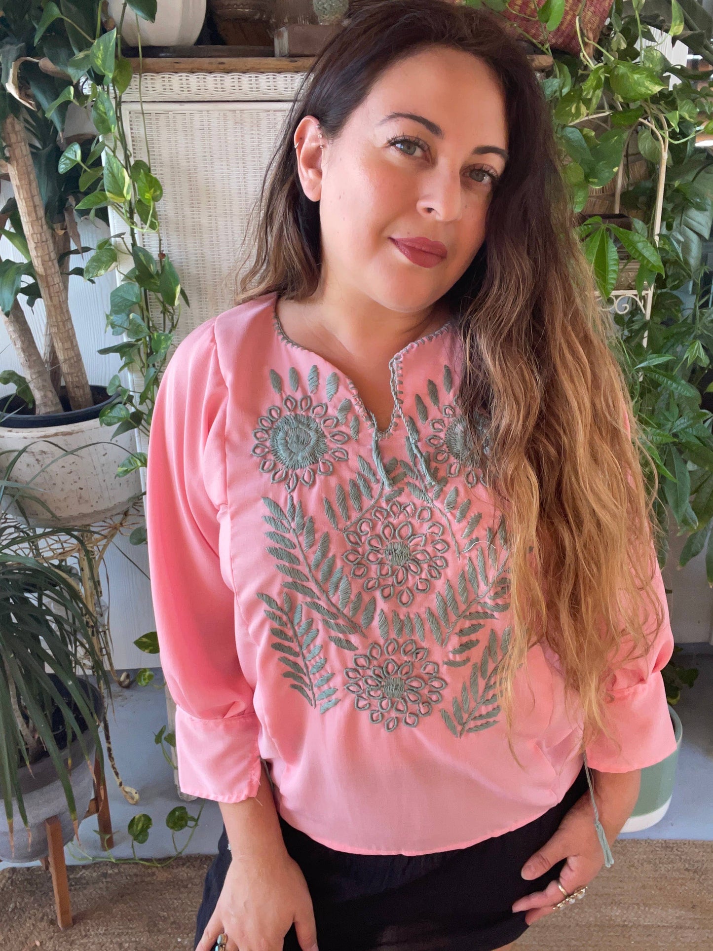 Hand Embroidered Mexican Blouse (Pink)